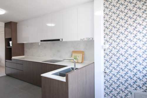 Contemporary Kitchen at Ang Mo Kio Ave 4
