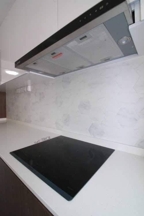 Contemporary Kitchen at Ang Mo Kio Ave 4