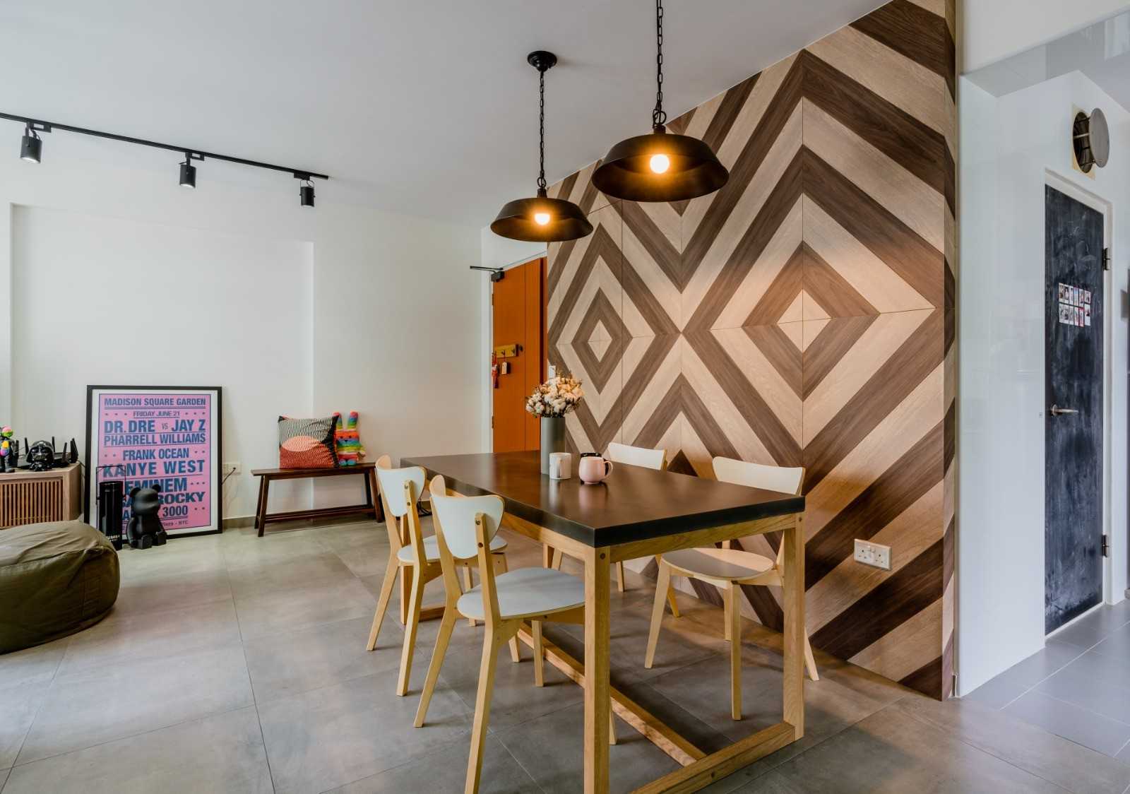 Modern Dining Room with Feature Wall and Dining Table