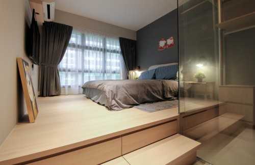 Contemporary Bedroom at Tampines Street 61