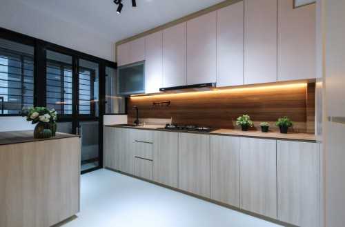 Contemporary Kitchen at Tampines Street 61