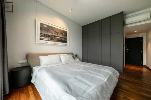 Minimalist Bedroom at RESALE 4-ROOM CONDO ASPEN HEIGHT