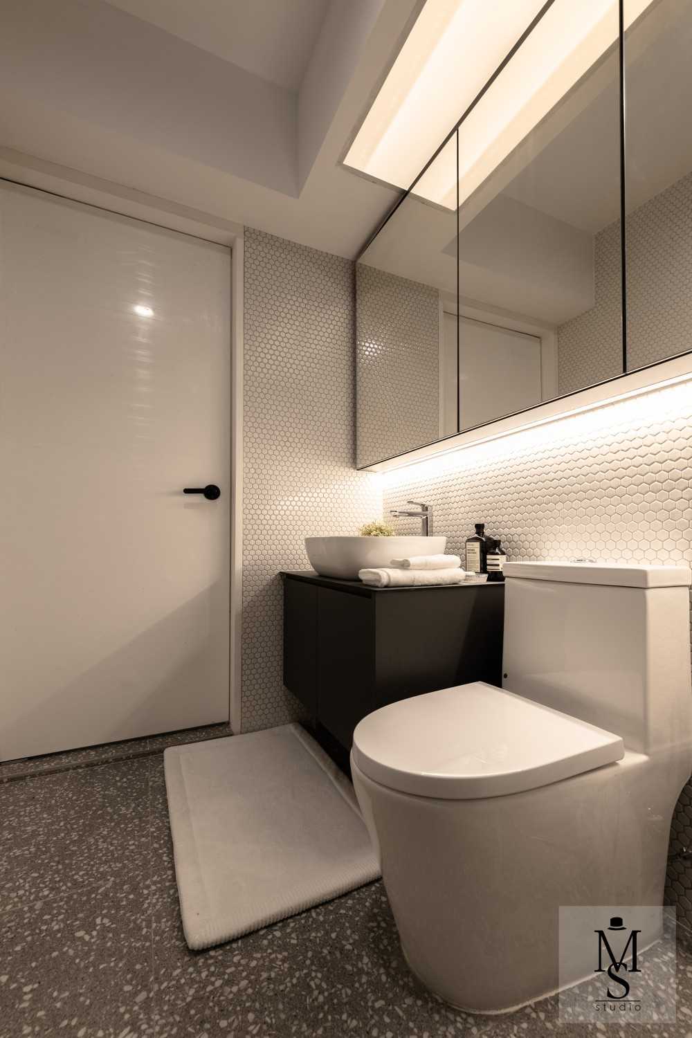 Dover Minimalist