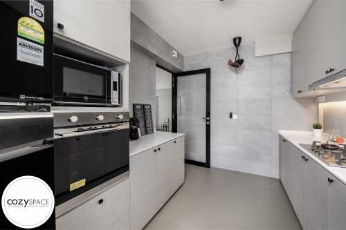 Minimalist at Woodlands st 13