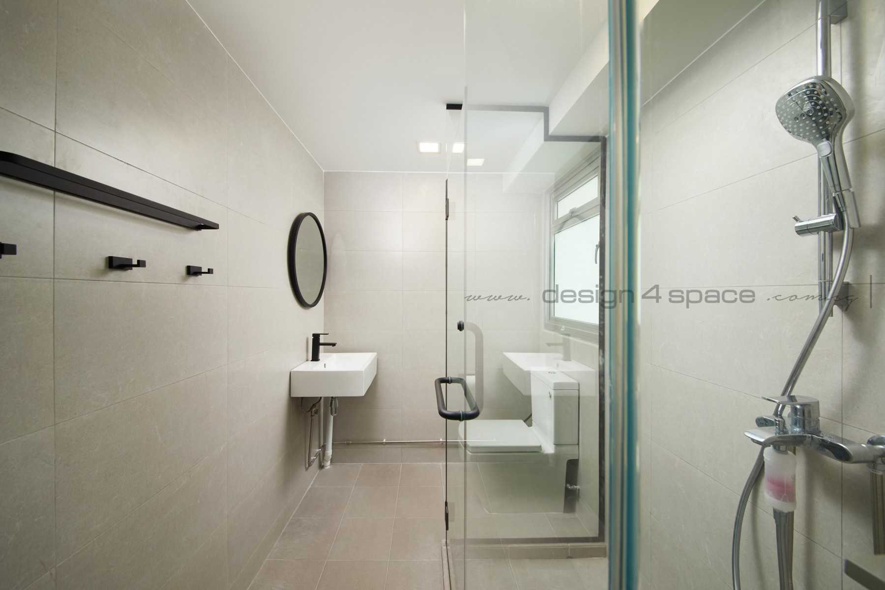 Contemporary Bathroom with Homogeneous Tiles and Granite Floor