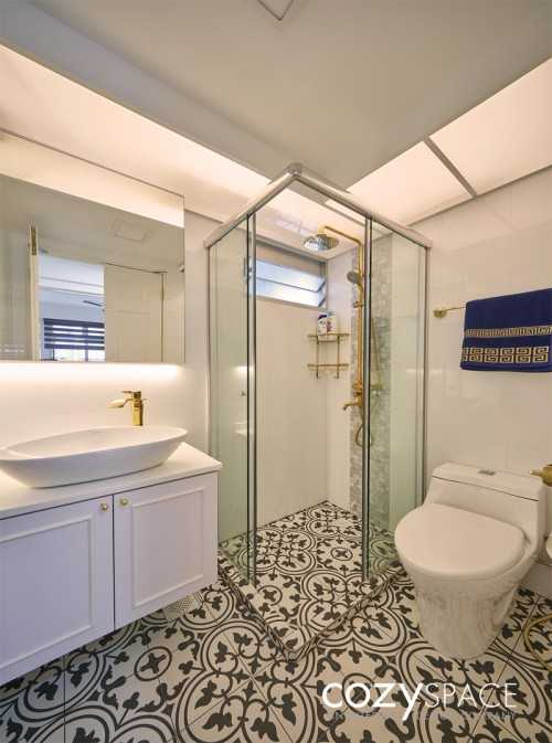 Modern at Sembawang Crescent