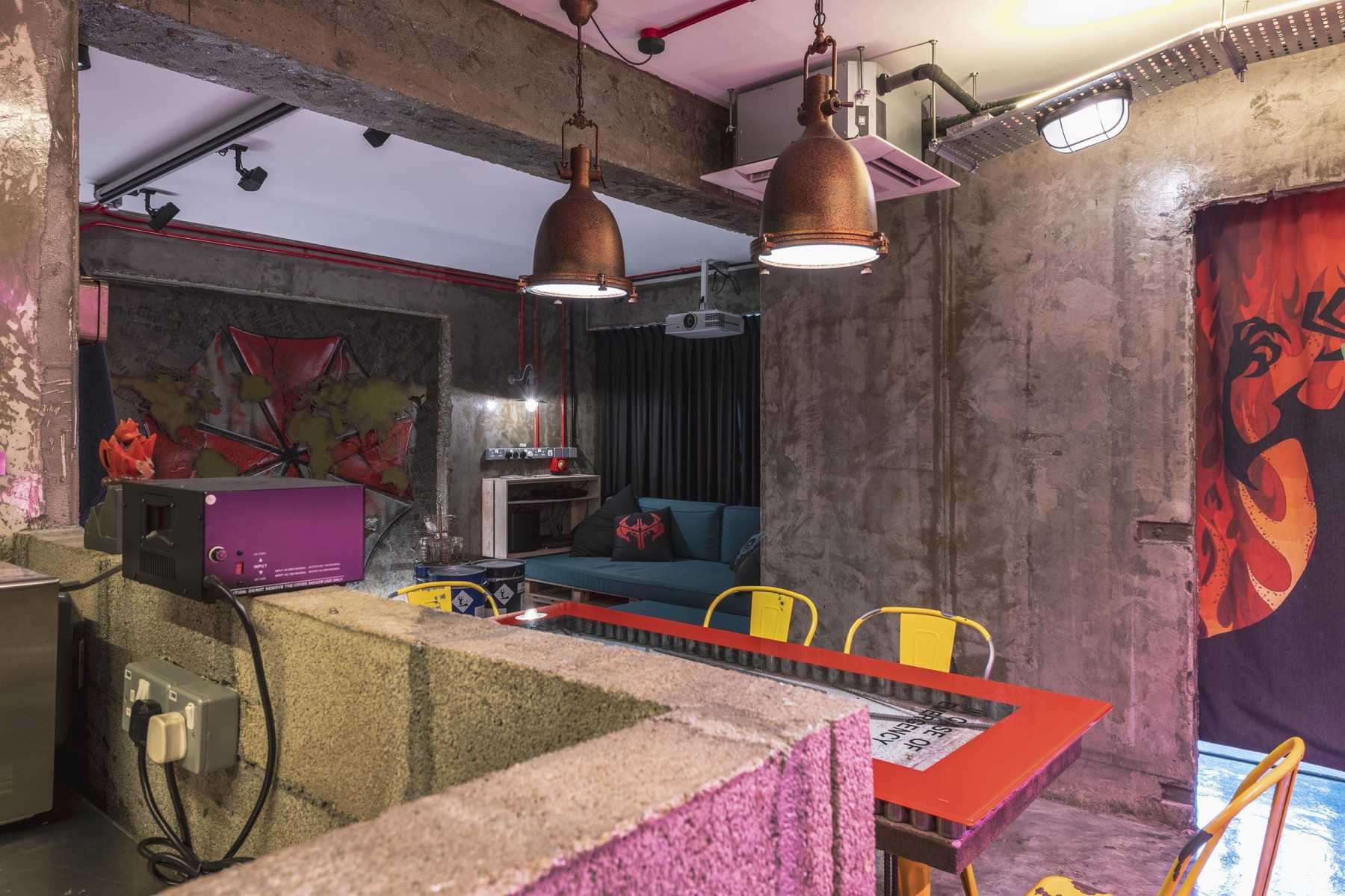 Eclectic Dining Room with Dining Table and Dining Chairs