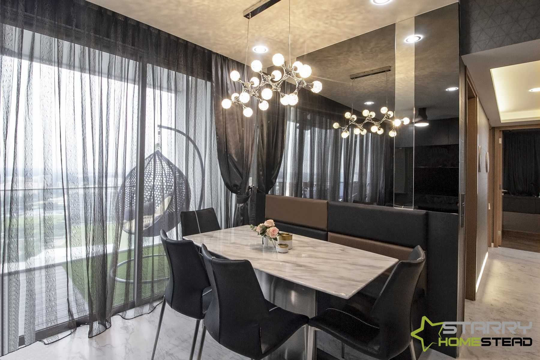 Modern Dining Room with Settee and Mirror