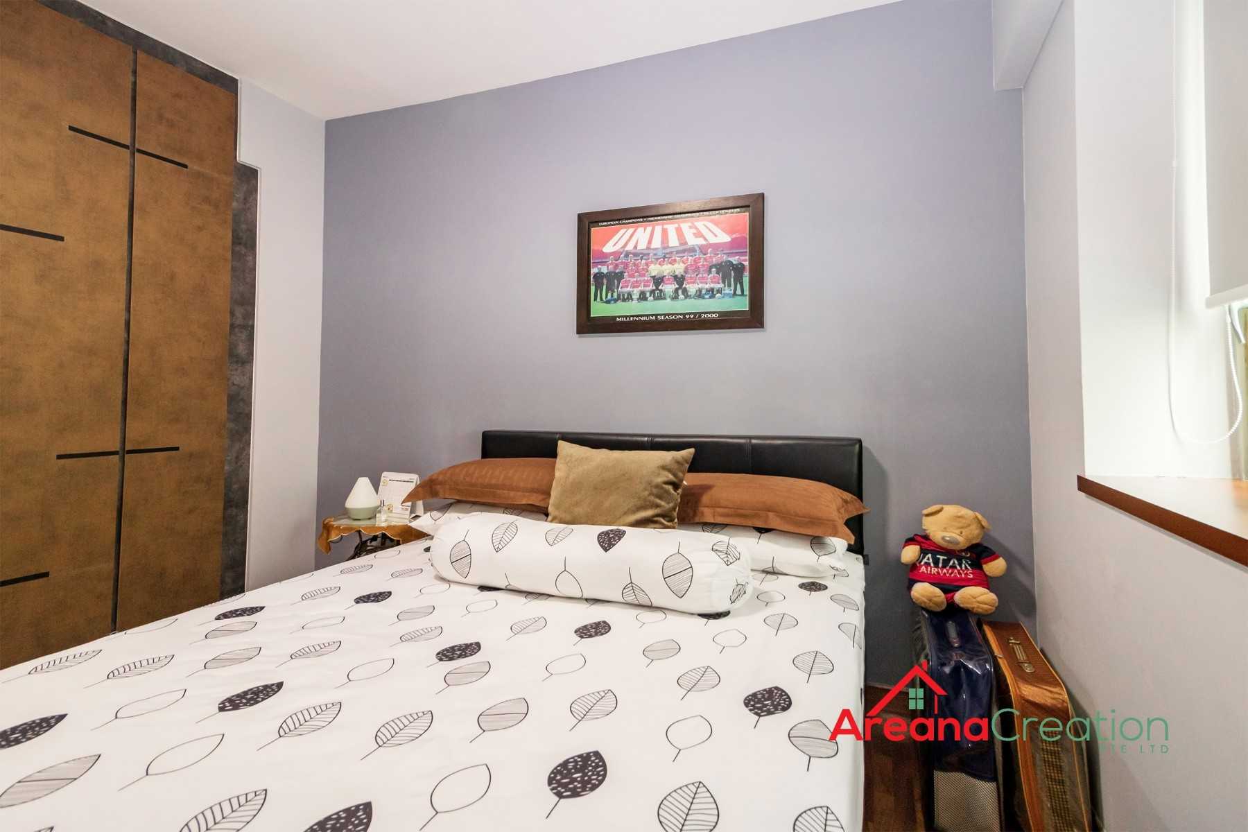 Contemporary Bedroom with Vinyl Flooring and Cove Lighting