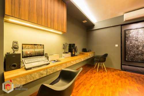 Contemporary Home Office at Yishun Ave 1