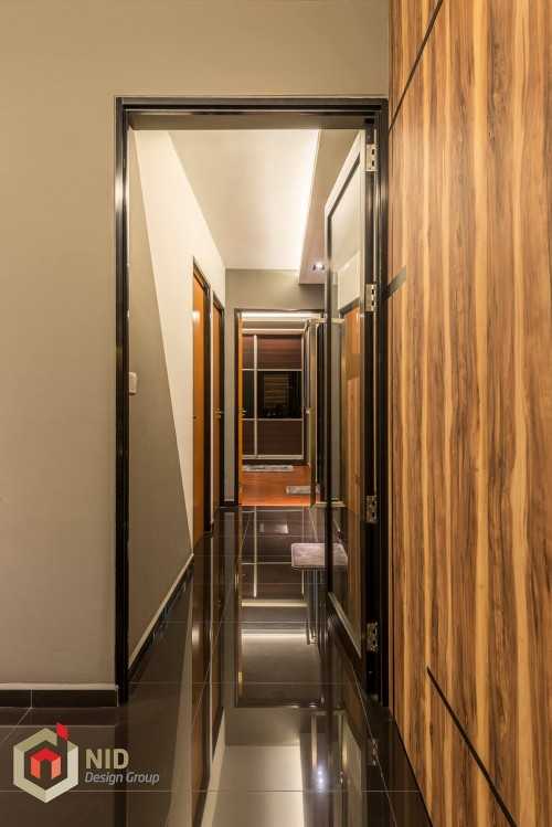 Contemporary Hallway at Yishun Ave 1