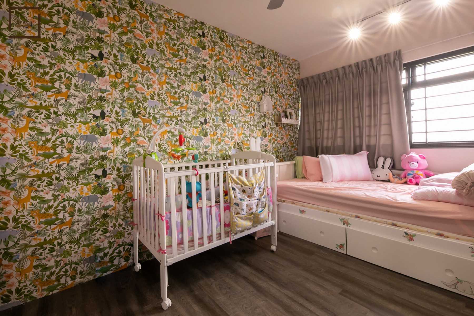Modern Kids Room with Single Bed and Bed