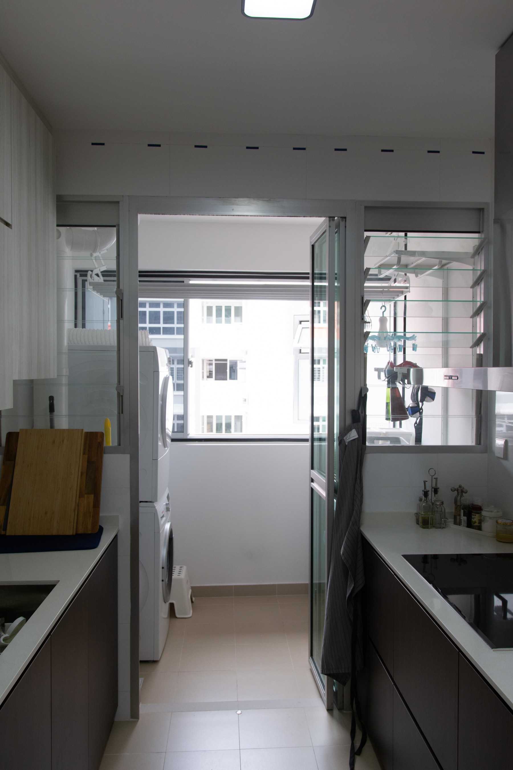 Modern Kitchen with Countertop and Kitchen Accessories