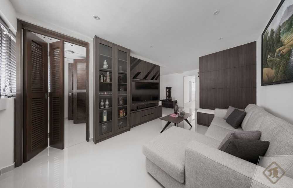 121 Pending Road