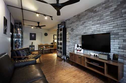 Eclectic Living Room at 907 Jurong West