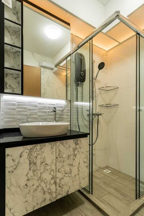 Modern Bathroom at 322B sumang walk (3gen)