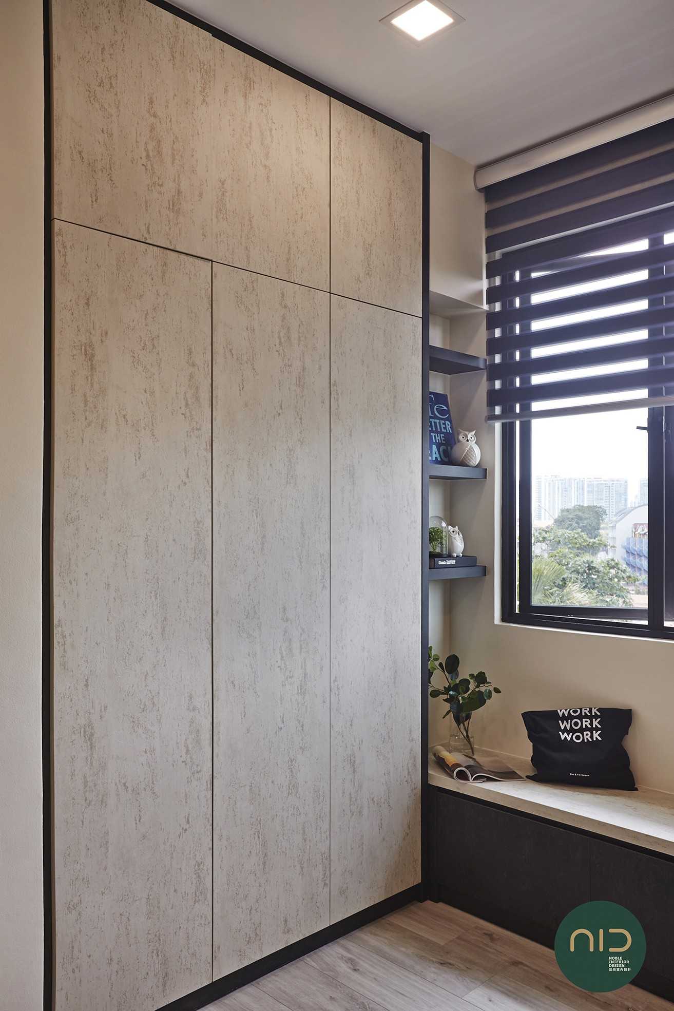 Scandinavian Study with Vinyl Flooring and Bay Window