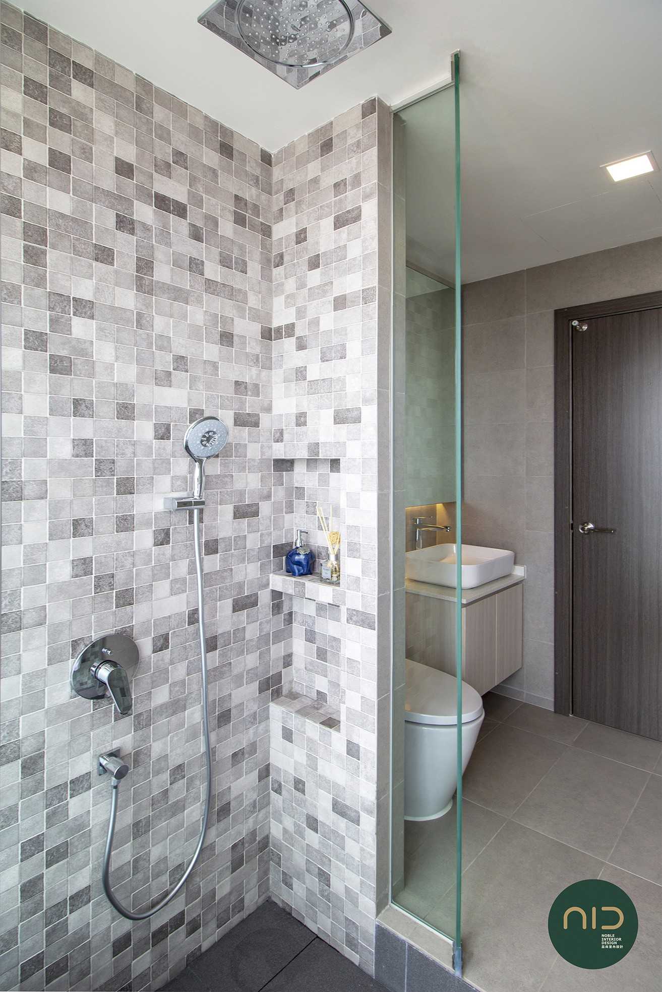 Modern Bathroom with Countertop and Homogeneous Tiles