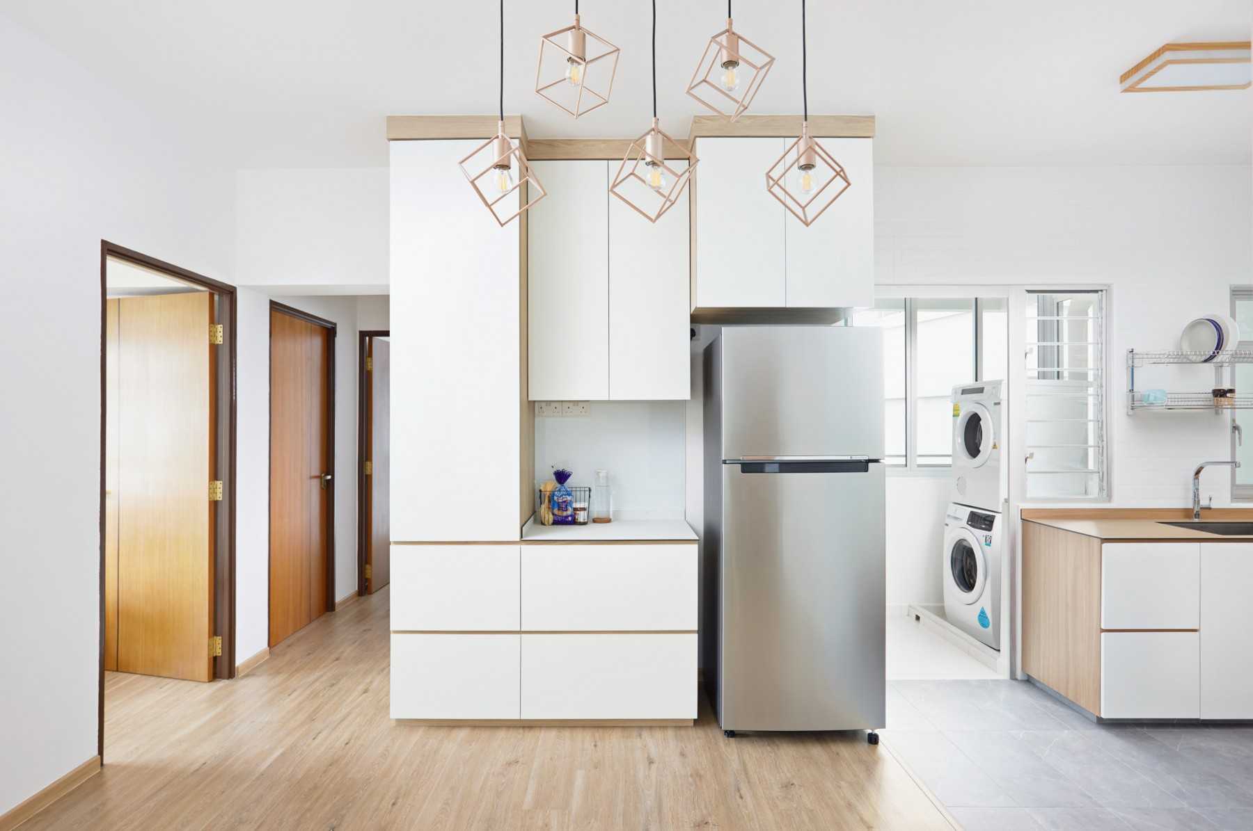 Minimalist Kitchen with Vinyl Flooring and Wood Flooring