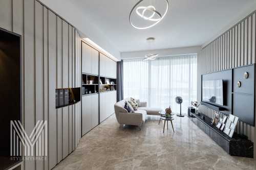 Contemporary at Corals at Keppel Bay