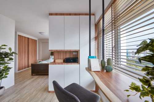 Scandinavian Balcony at Edgedale Plains