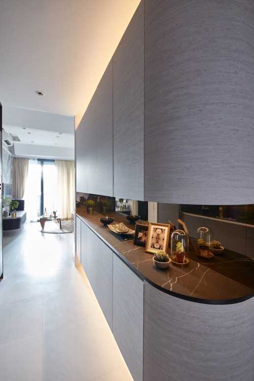 Modern Pantry at Duo Residences