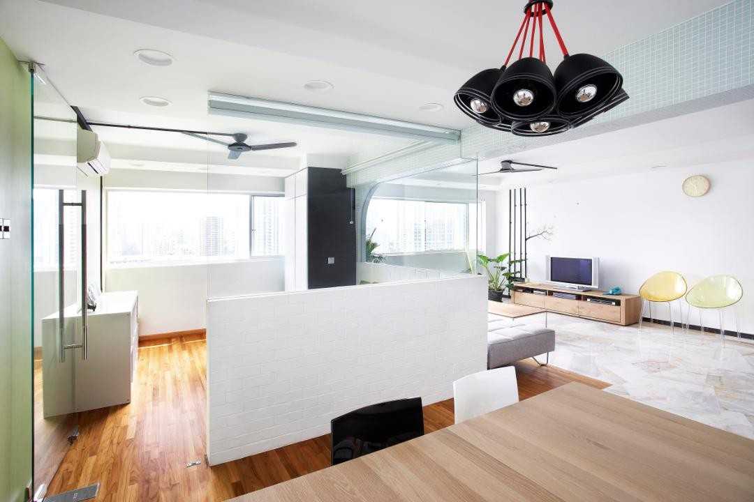 Scandinavian Dining Room with Drop Light and Dining Table