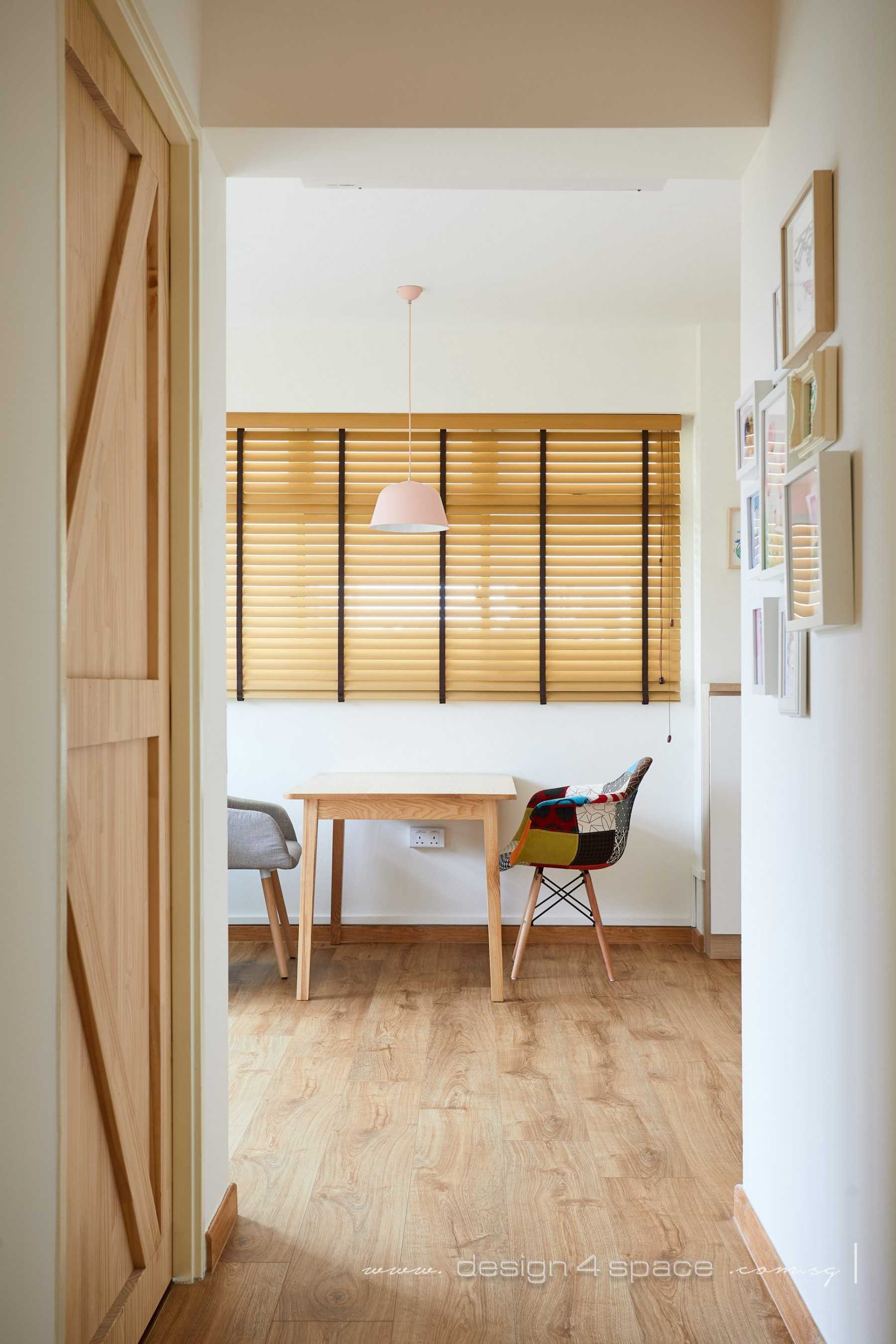 Scandinavian Dining Room with Drop Light and Drop Ceiling