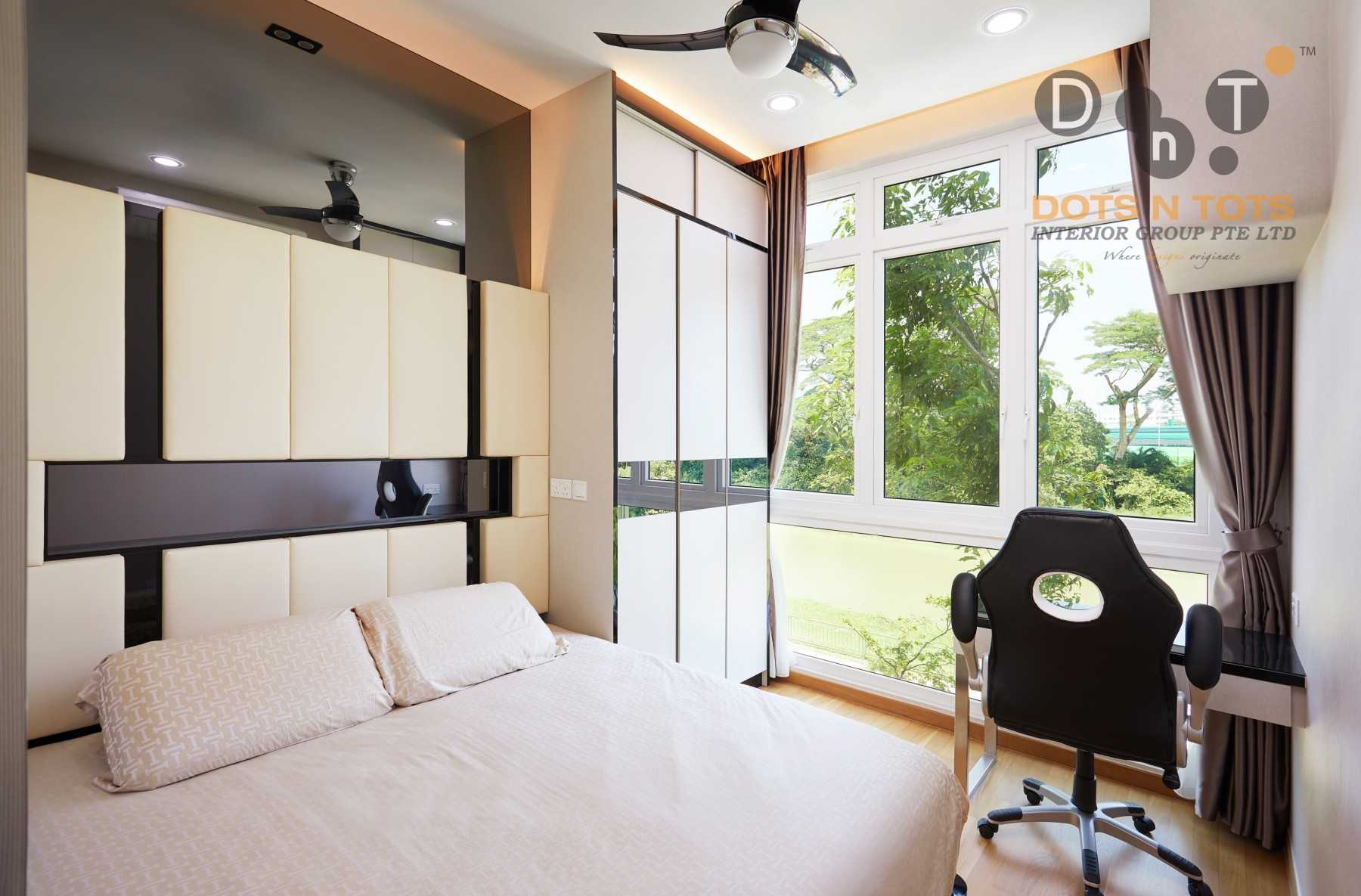 Modern Bedroom with Wood Flooring and Queen Bed
