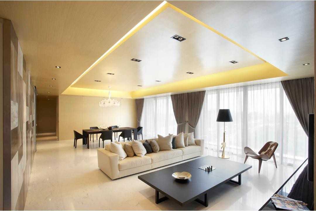 Modern Living Room with Sofa and Dining Table