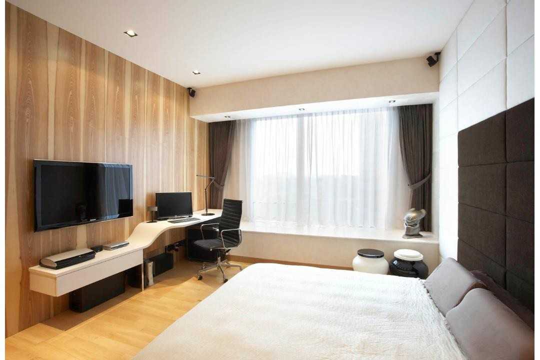 Modern Bedroom with Wood Flooring and Feature Wall