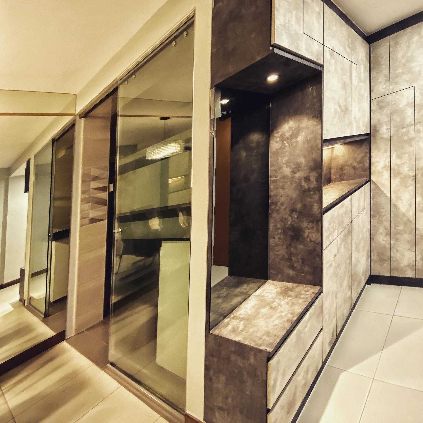 Modern Entryway with Mirror and Seating Bench