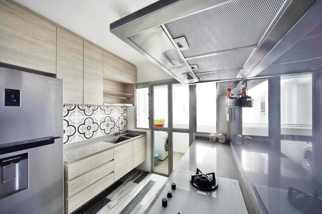 Eclectic Kitchen with Kitchen Backsplash and Kitchen Cabinets