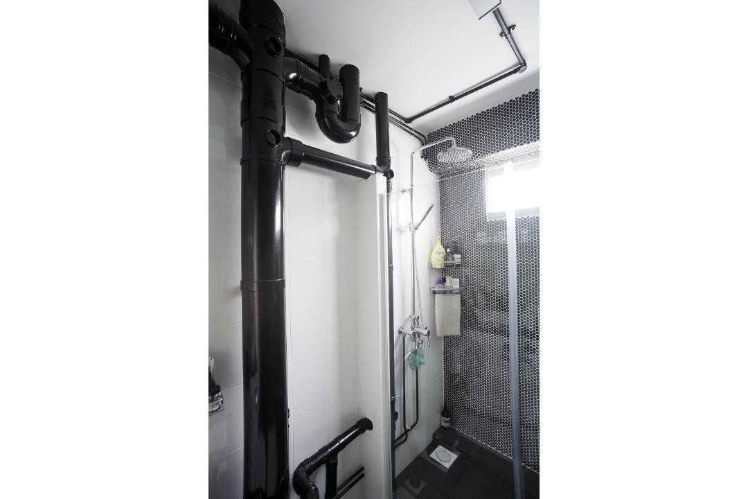 Eclectic Bathroom with Rainshower and Showers