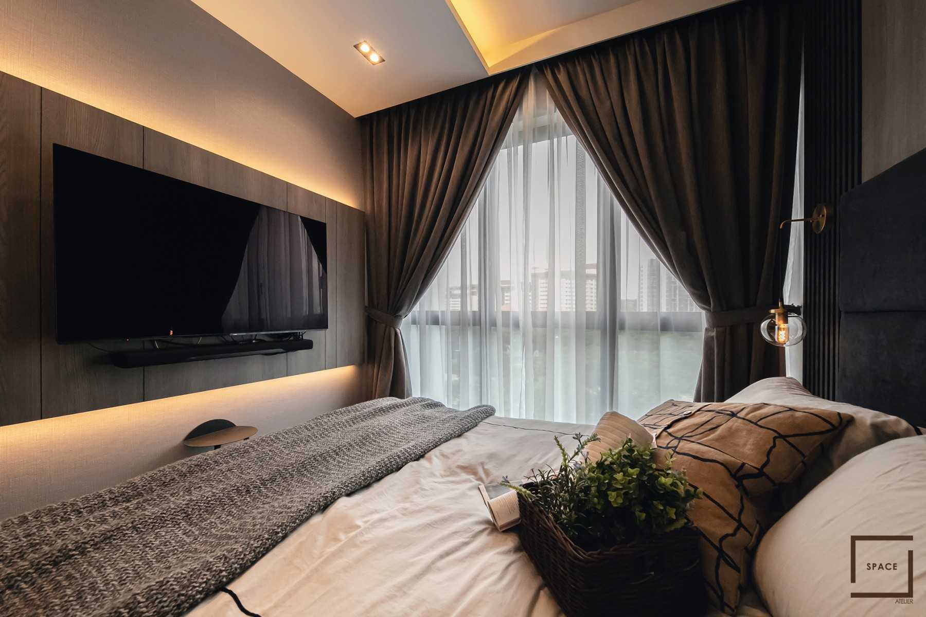 Contemporary Bedroom with Vinyl Flooring and Wardrobe