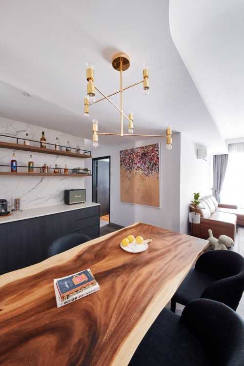 Modern Dining Room at Southaven II