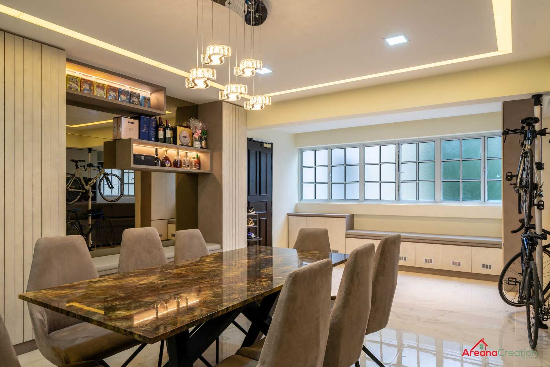 Contemporary Dining Room with Dining Table and Dining Chairs