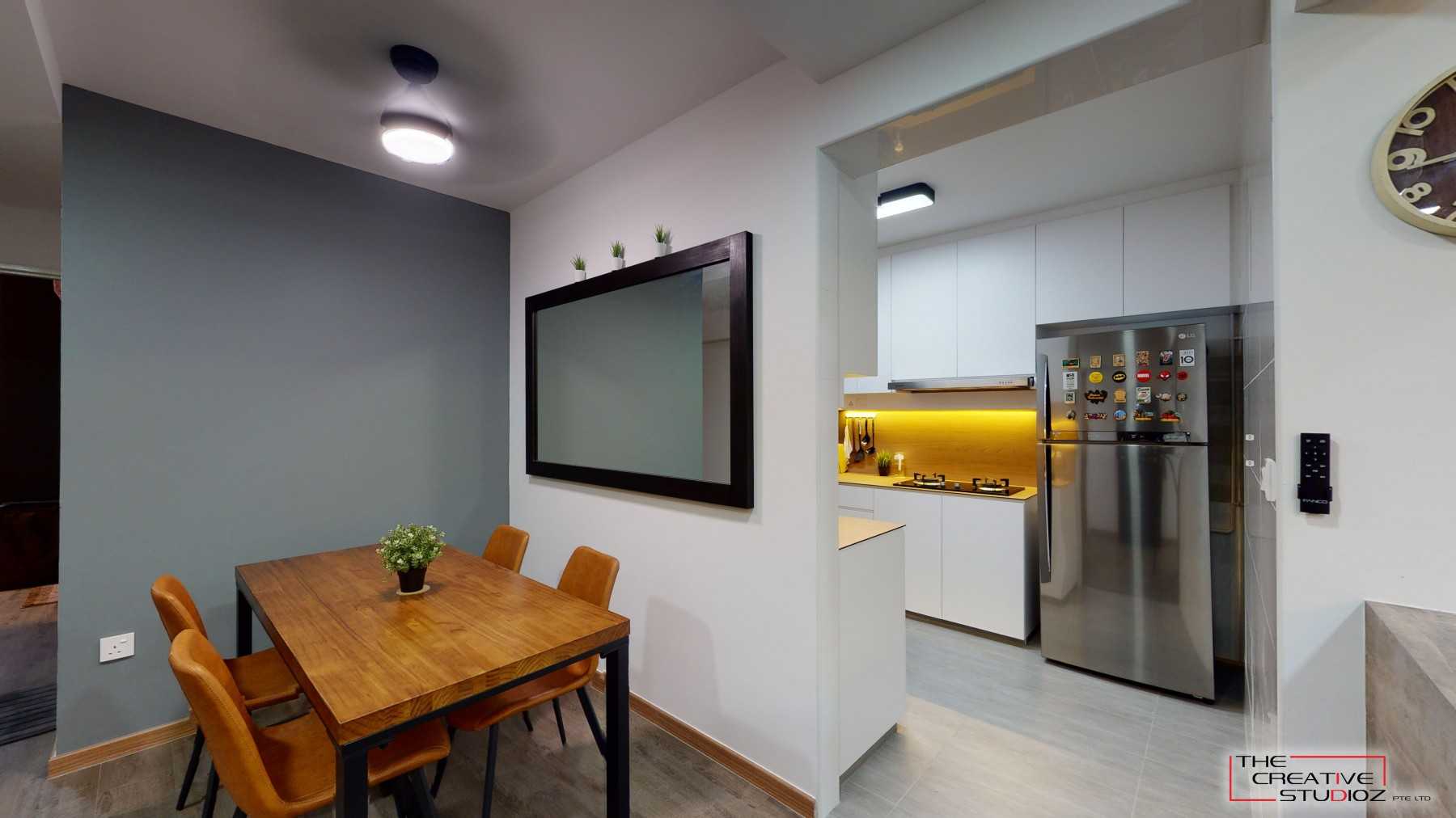 Scandinavian Dining Room with Dining Table and Dining Chairs