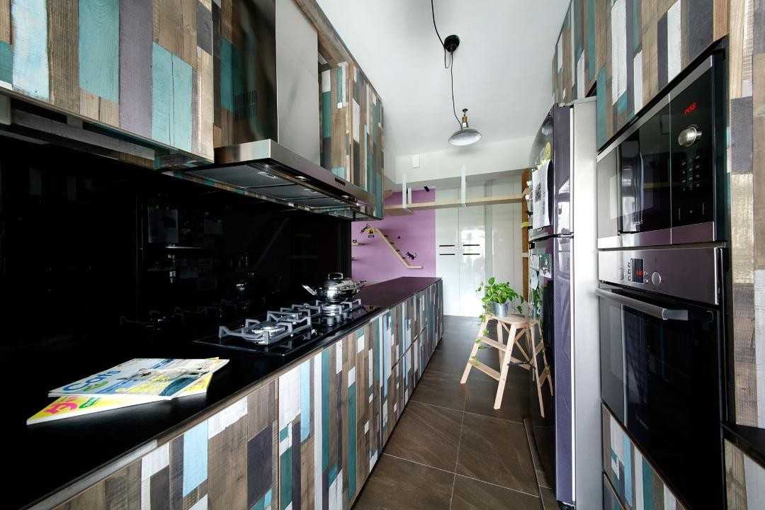 Eclectic Kitchen with Kitchen Backsplash and Stools