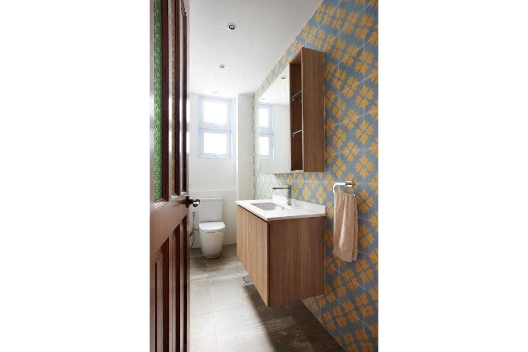 Eclectic Bathroom with Mirror and Bathroom Mirrors