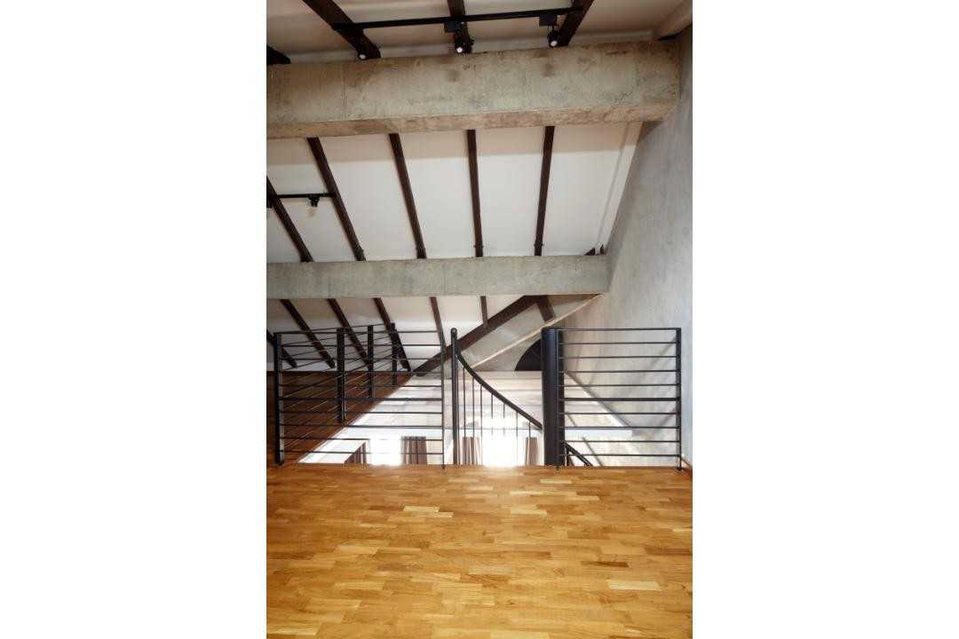 Eclectic Mezzanine with Vinyl Flooring and Wood Flooring