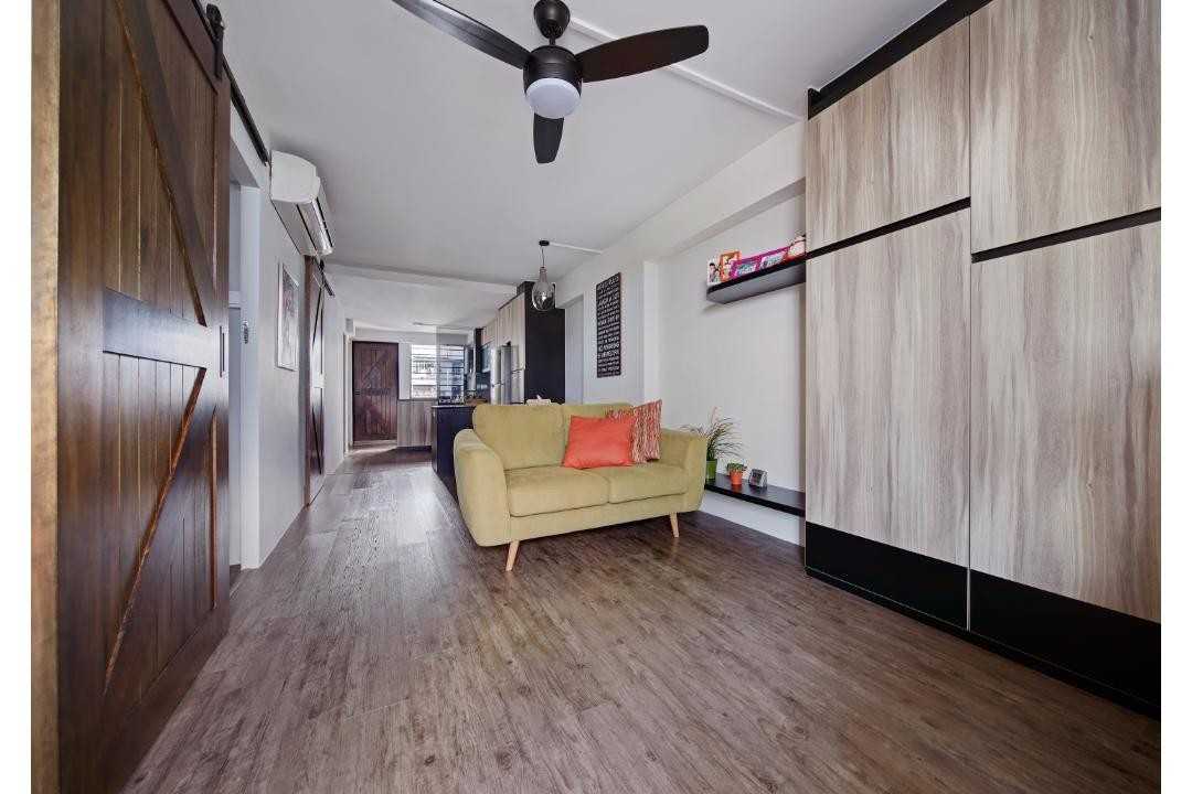 Modern Entryway with Vinyl Flooring and Ceiling Fan