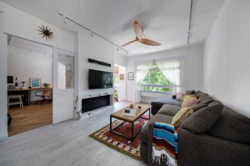 Eclectic Living Room at Pasir Ris Street 21