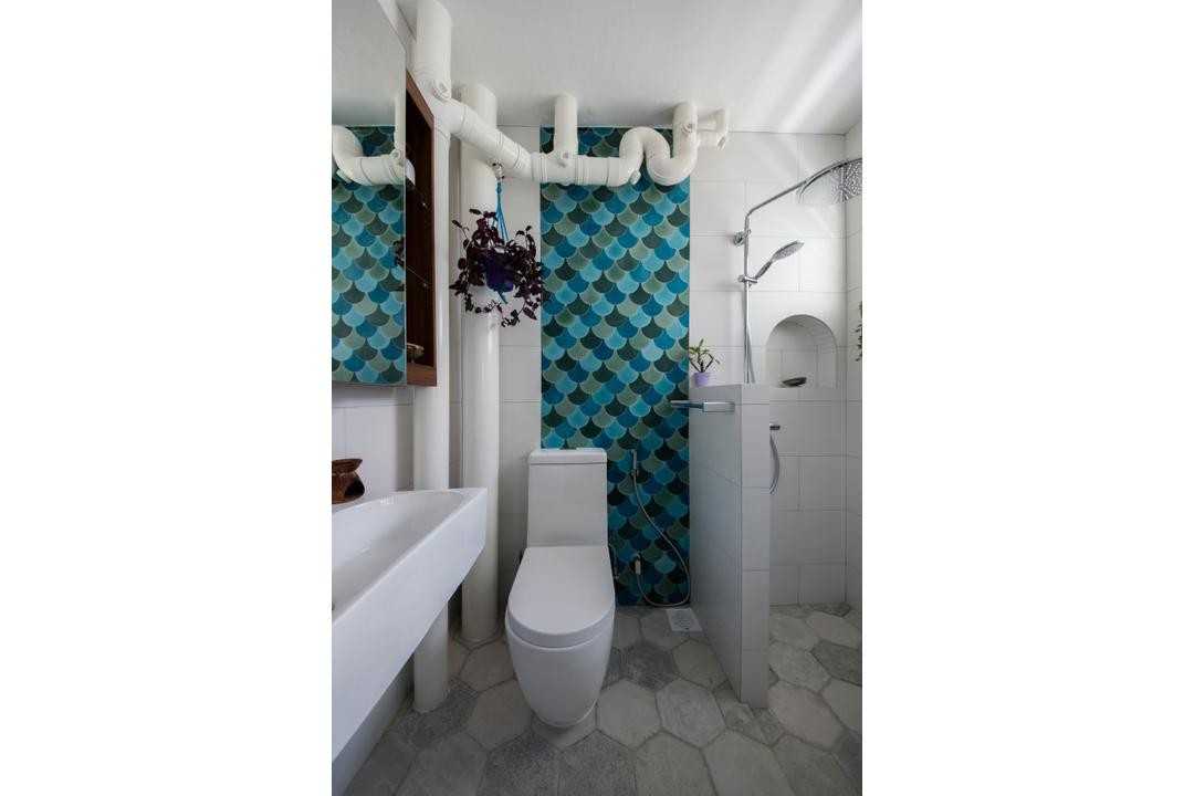 Eclectic Bathroom with Bathroom Sinks and Showers