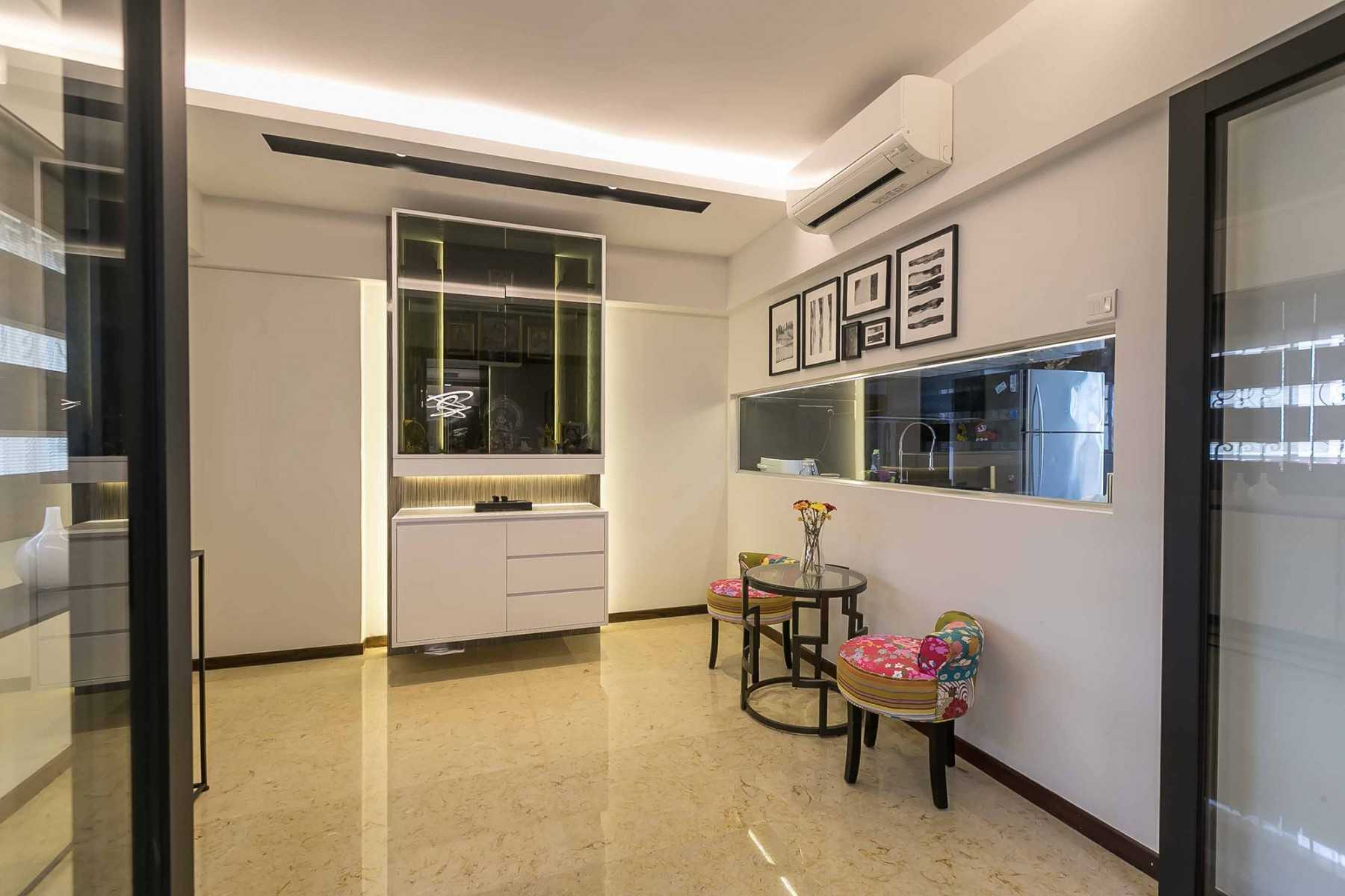 Modern Living Room with Countertop and Cove Lighting