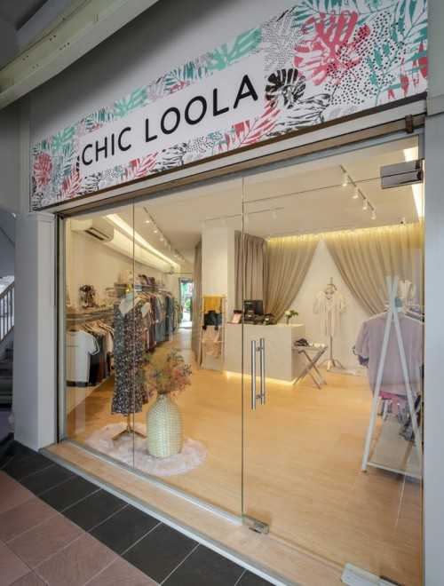 Modern Shopfront at Commercial Project @ Bishan