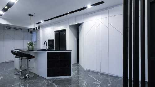 Minimalist Dining Room at 310 Anchorvale road