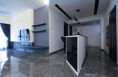 Minimalist Entryway at 310 Anchorvale road