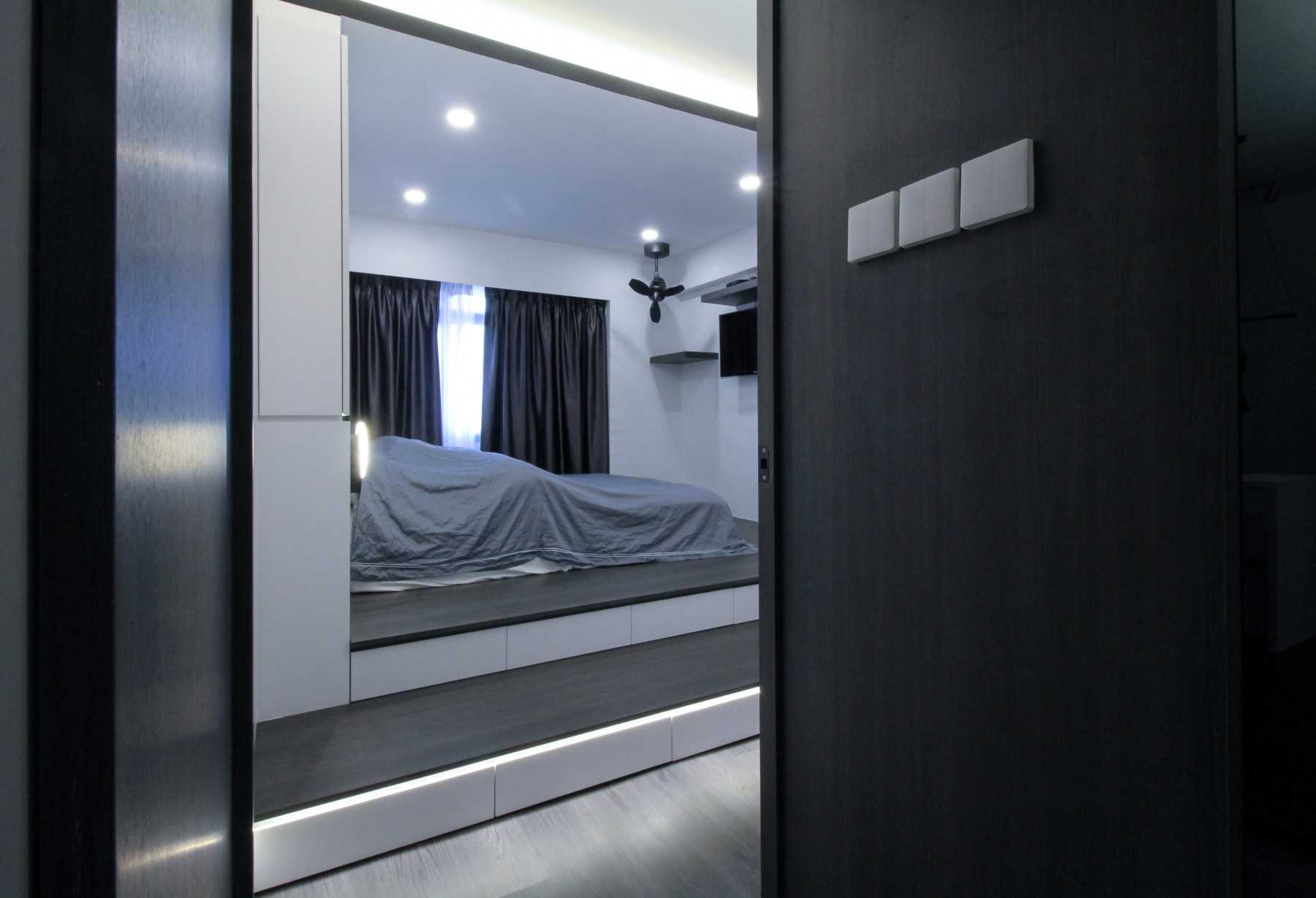Minimalist Bedroom with Bookshelf and Vinyl Flooring