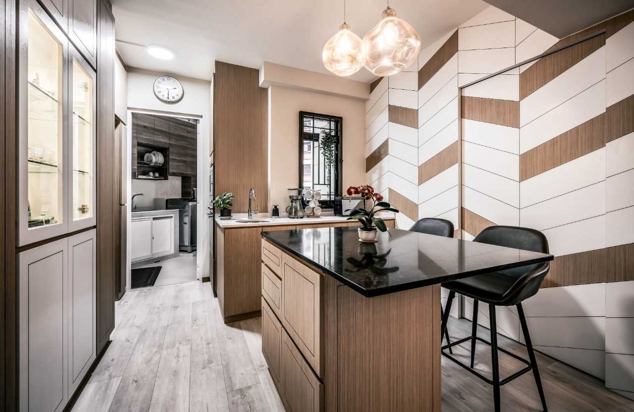Scandinavian Dining Room with Feature Wall and Drop Light